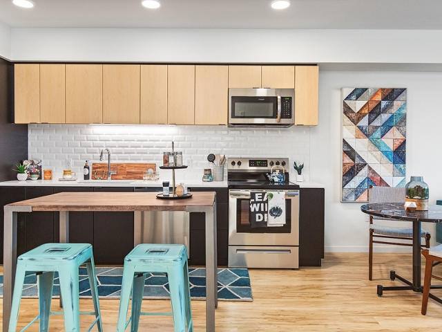 Apartment for rent at 1755 NW Kearney St #E32, Portland, OR 97209