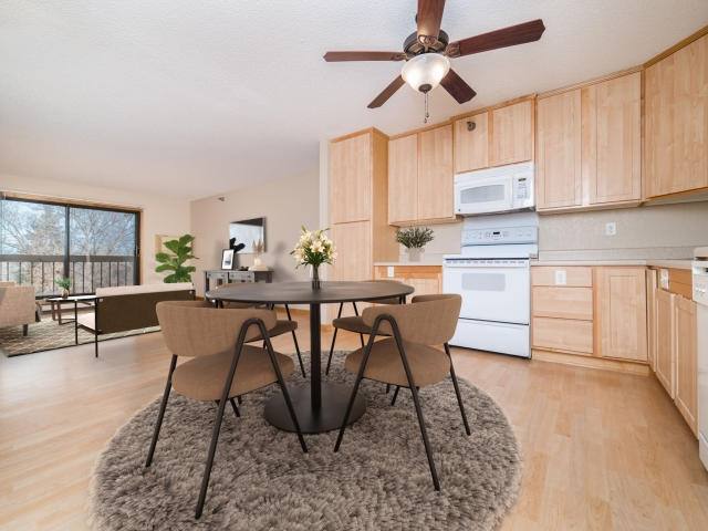 Apartment for rent at 1695 County Rd D E #C22, Saint Paul, MN 55109
