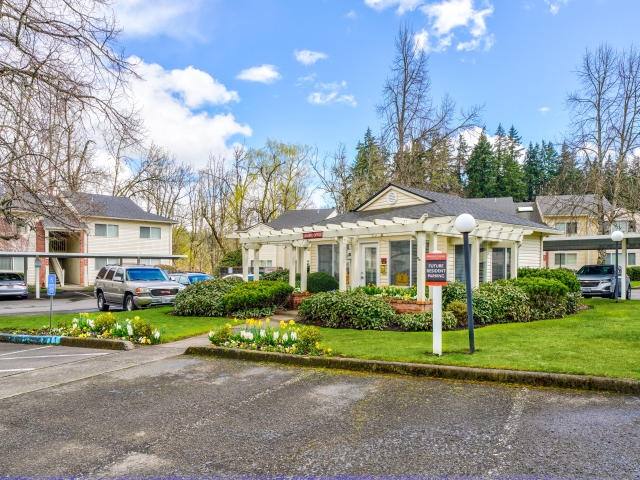 Apartment for rent at 2040 N Redwood St #C31, Canby, OR 97013