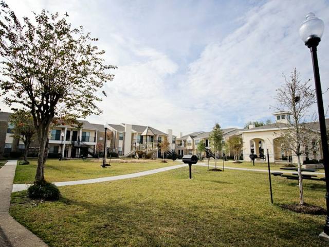 Apartment for rent at 5555 Holly View Dr #C21, Houston, TX 77091