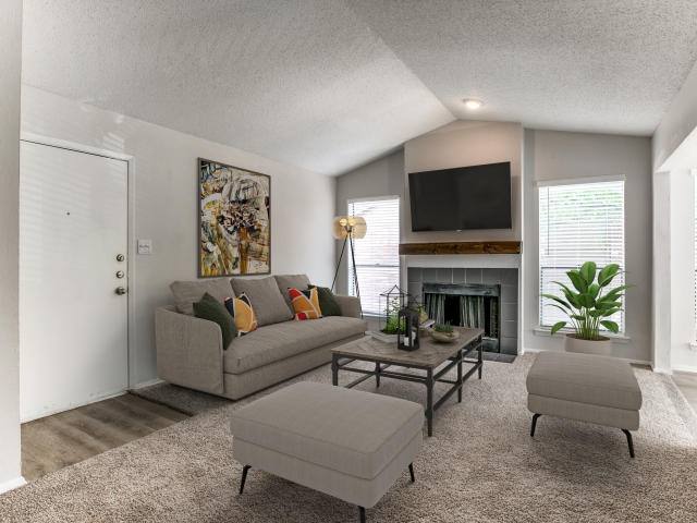 Apartment for rent at 247 E SW Parkway #E21, Lewisville, TX 75067