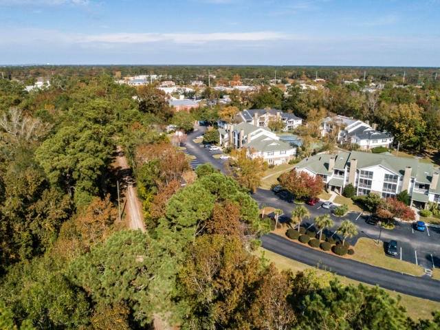 Apartment for rent at 997 Johnnie Dodds Blvd #C21, Mount Pleasant, SC 29464