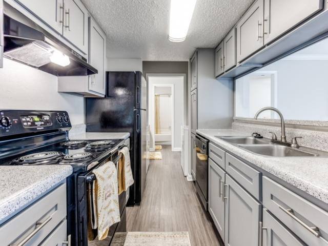 Apartment for rent at 555 Normandy St #C21, Houston, TX 77015