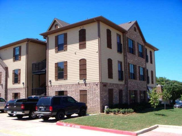 Apartment for rent at 2121 Stella St #E31, Denton, TX 76201
