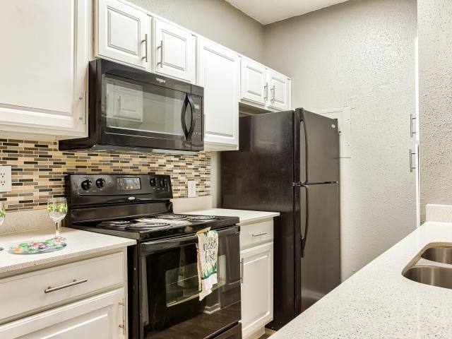 Apartment for rent at 1290 Hidden Ridge #E22, Irving, TX 75038