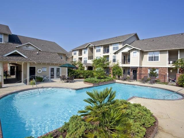 Apartment for rent at 6444 Jones Creek Rd #A32, Baton Rouge, LA 70817