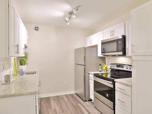 Apartment for rent at 900 W Wilson Ave #A32, Mooresville, NC 28117