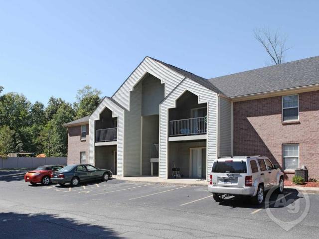 Apartment for rent at 7722 Old State Highway 60 #D32, Sellersburg, IN 47172