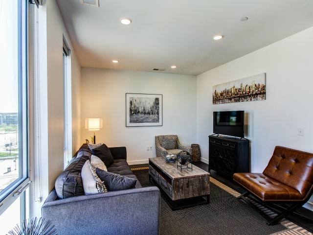 Apartment for rent at 1207 Cass St #E32, Omaha, NE 68102