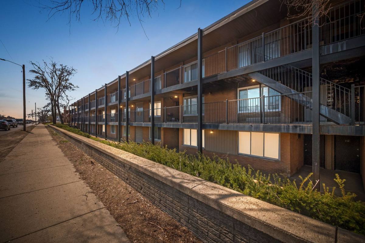 Apartment for rent at 20539 Southfield Rd, Detroit, MI 48235
