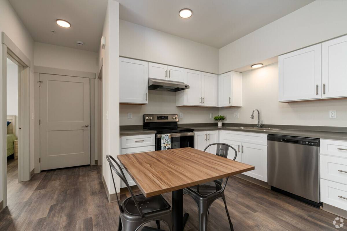 Apartment for rent at 564 N Triangle Dr, Ponderay, ID 83852