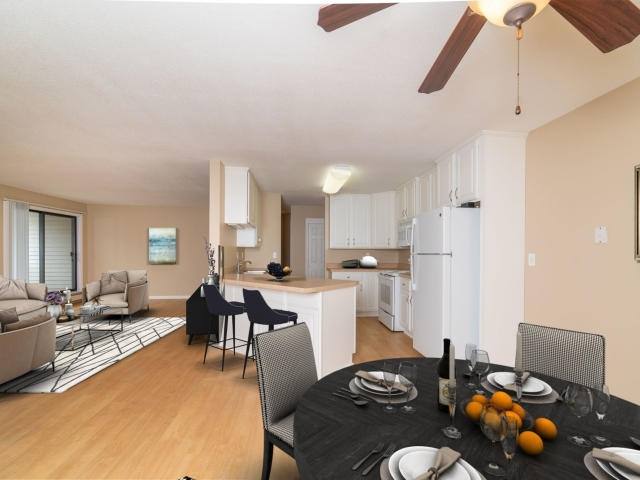 Apartment for rent at 2250 Victoria St N #E31, Saint Paul, MN 55113