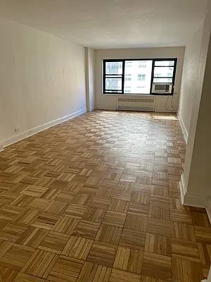 Apartment for rent at 412 E 55th St #7CC, New York, NY 10022