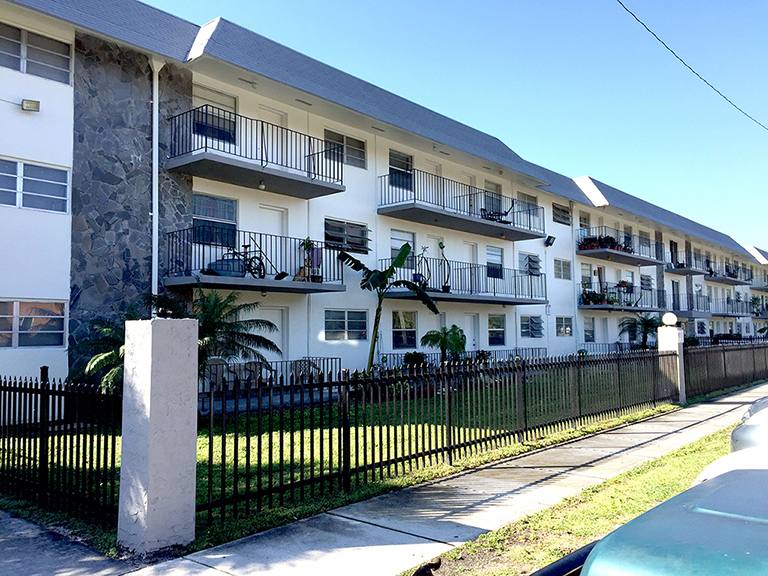 Apartment for rent at 2350 NE 173 St, North Miami Beach, FL 33160