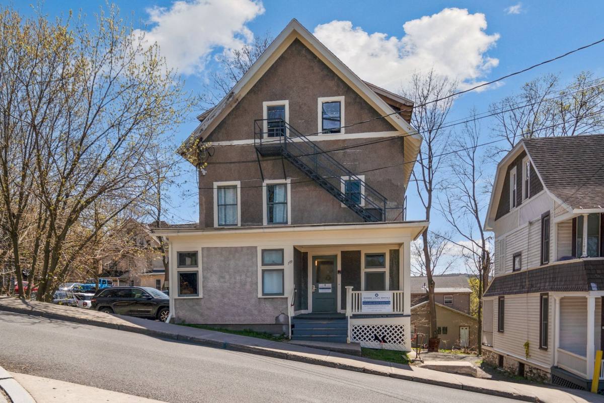 109 Williams St, Ithaca, NY 14850 - Apartment for Rent