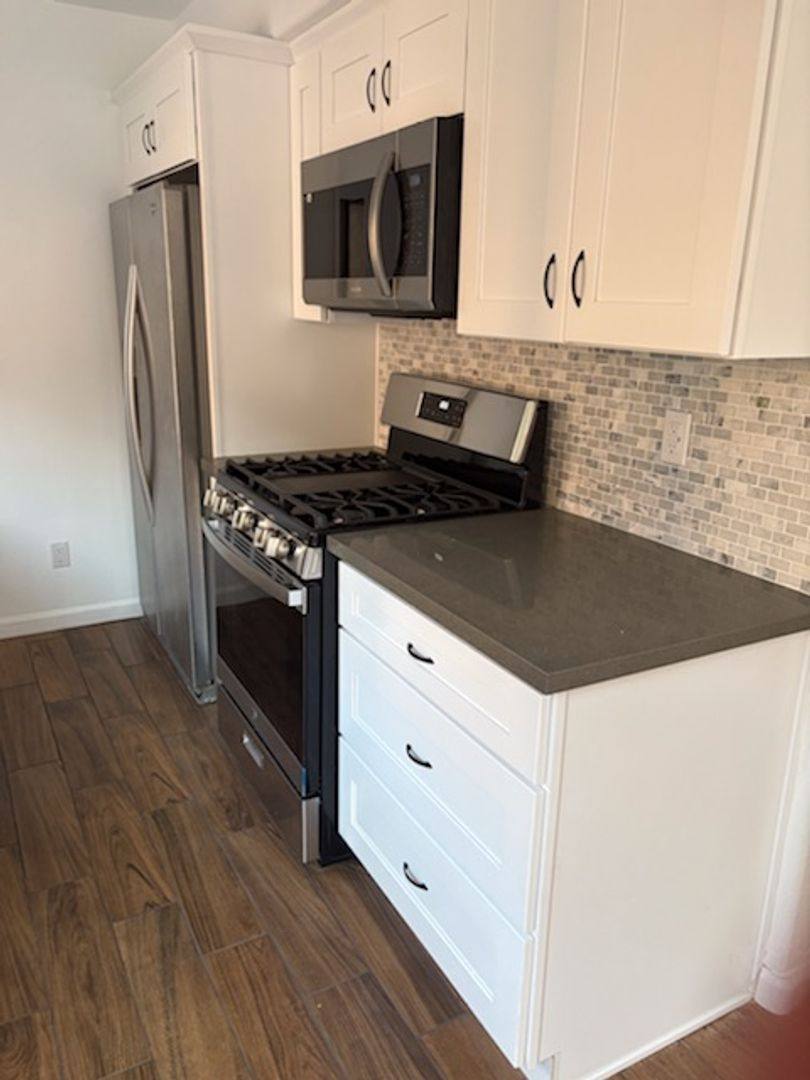 Apartment for rent at 709-711 Yale St, Los Angeles, CA 90012