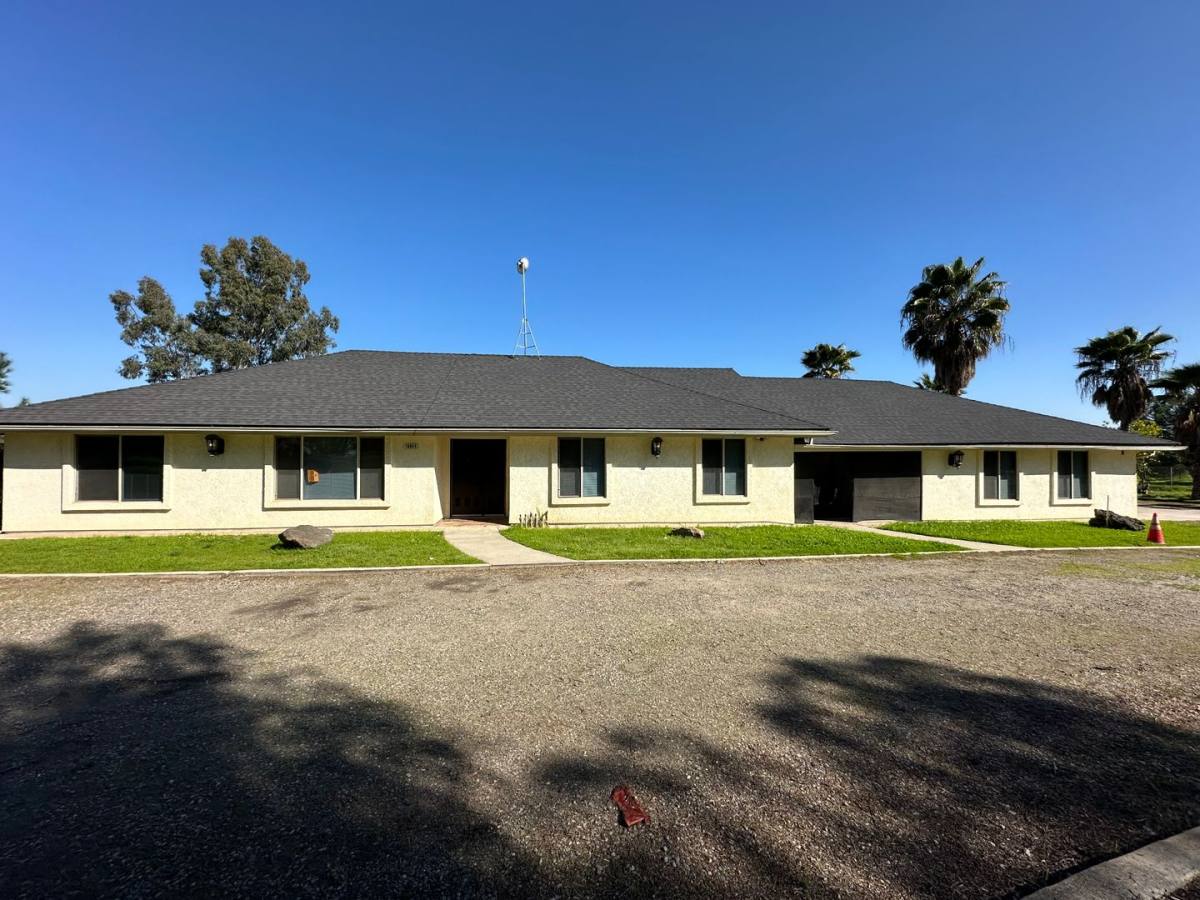16845 Avellar Dr, Madera, CA 93638
