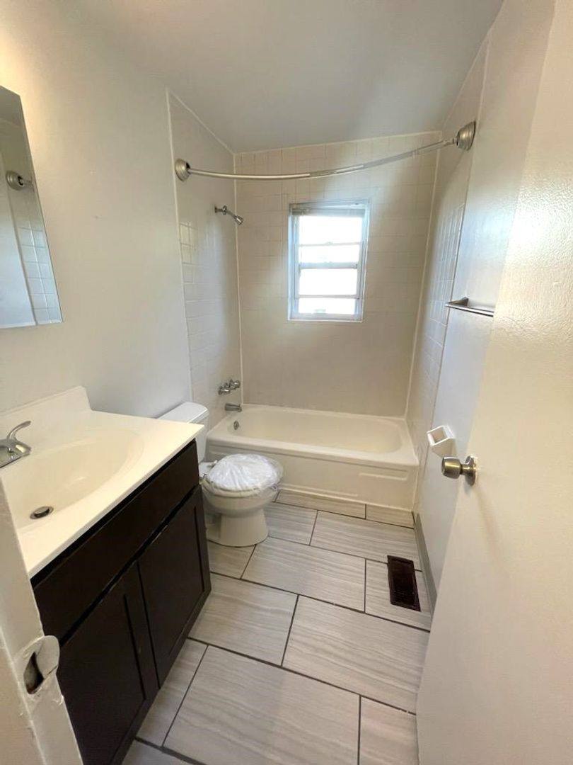 Apartment for rent at 1011 George St, Easton, PA 18040