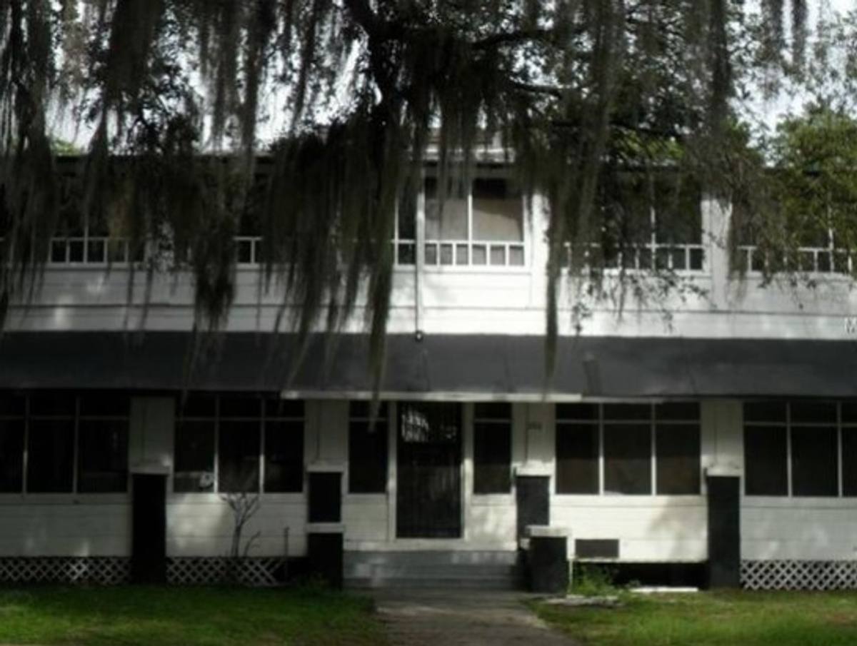 Apartment for rent at 200-208 Mason St, Wildwood, FL 34785