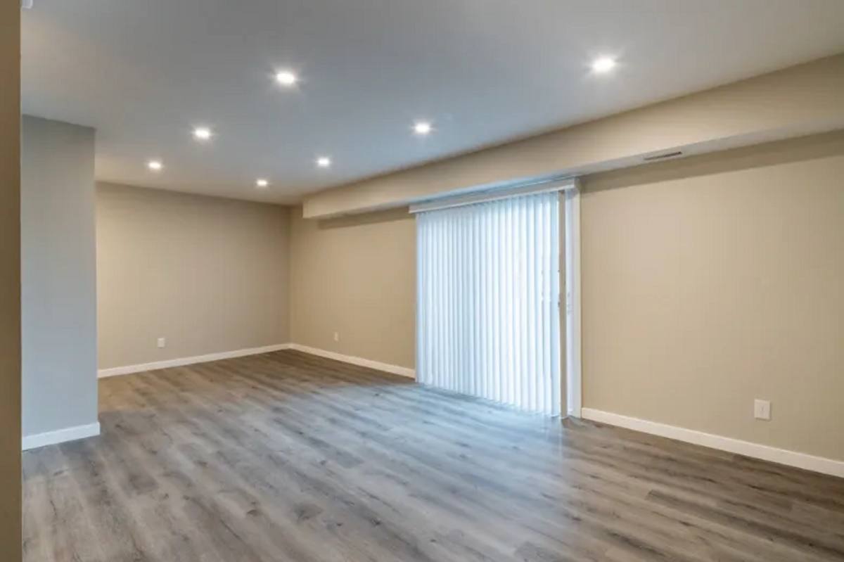 Apartment for rent at 1440 N Linden Rd, Flint, MI 48532