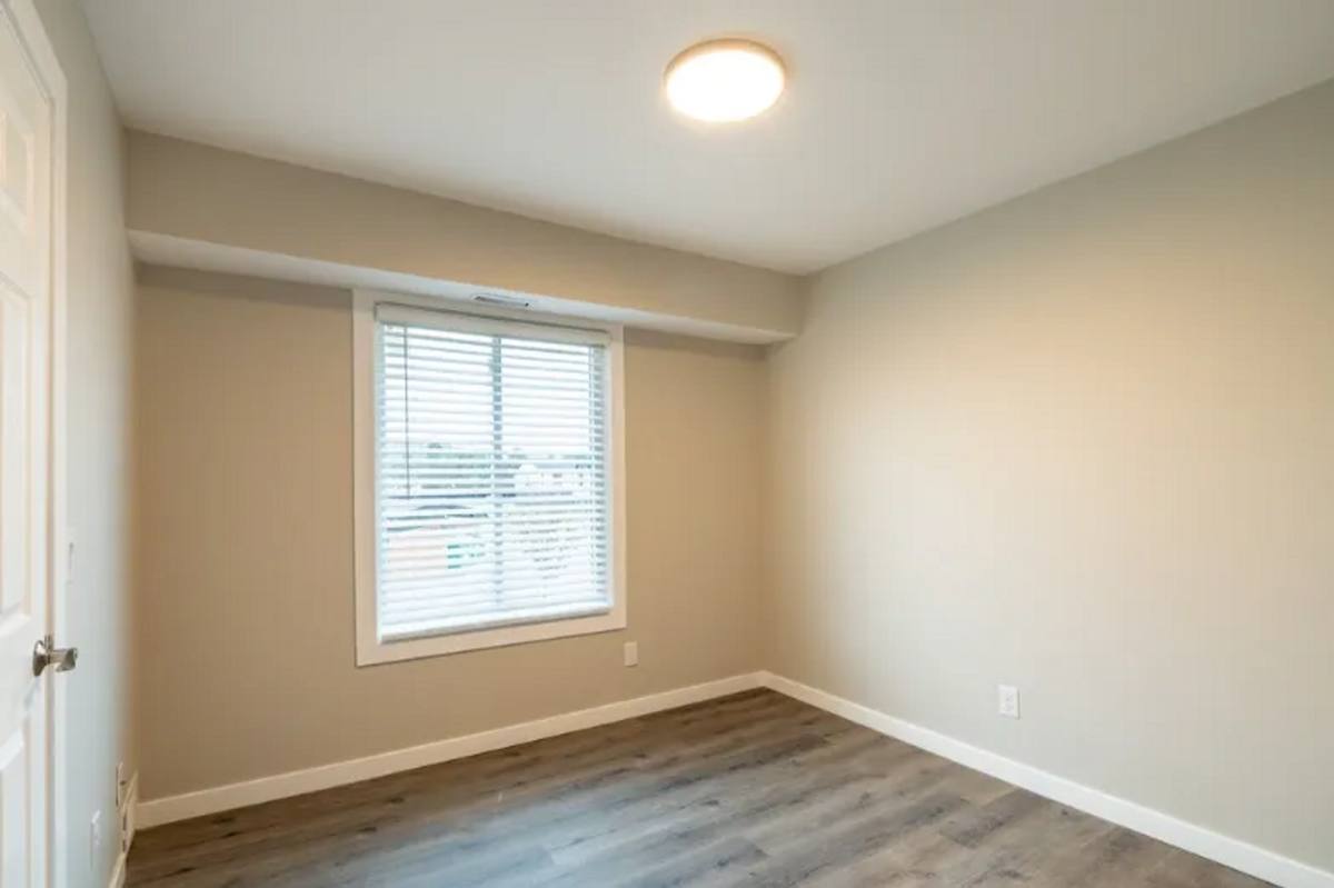 Apartment for rent at 1440 N Linden Rd, Flint, MI 48532