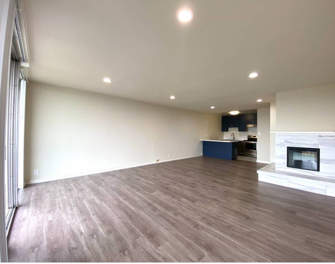 Apartment for rent at 655 Kansas St #404, San Francisco, CA 94107