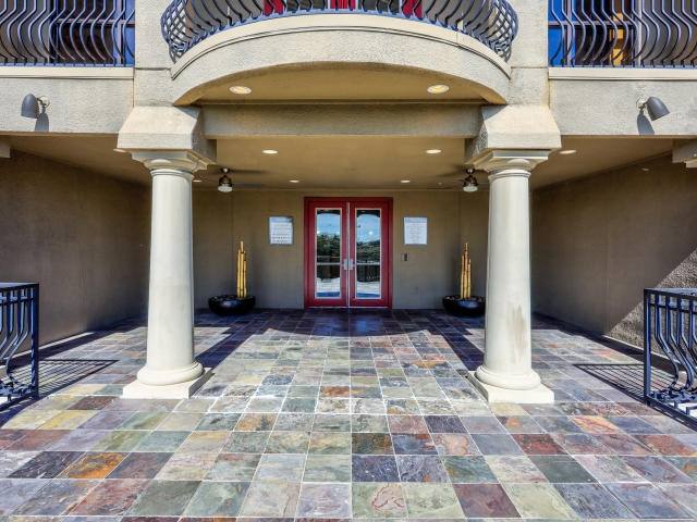 Apartment for rent at 4550 N Braeswood Blvd #C32, Houston, TX 77096
