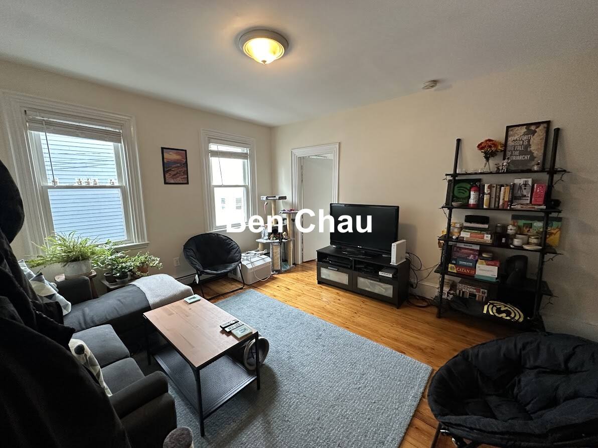 Apartment for rent at 74 Gore St #2B, Cambridge, MA 02141