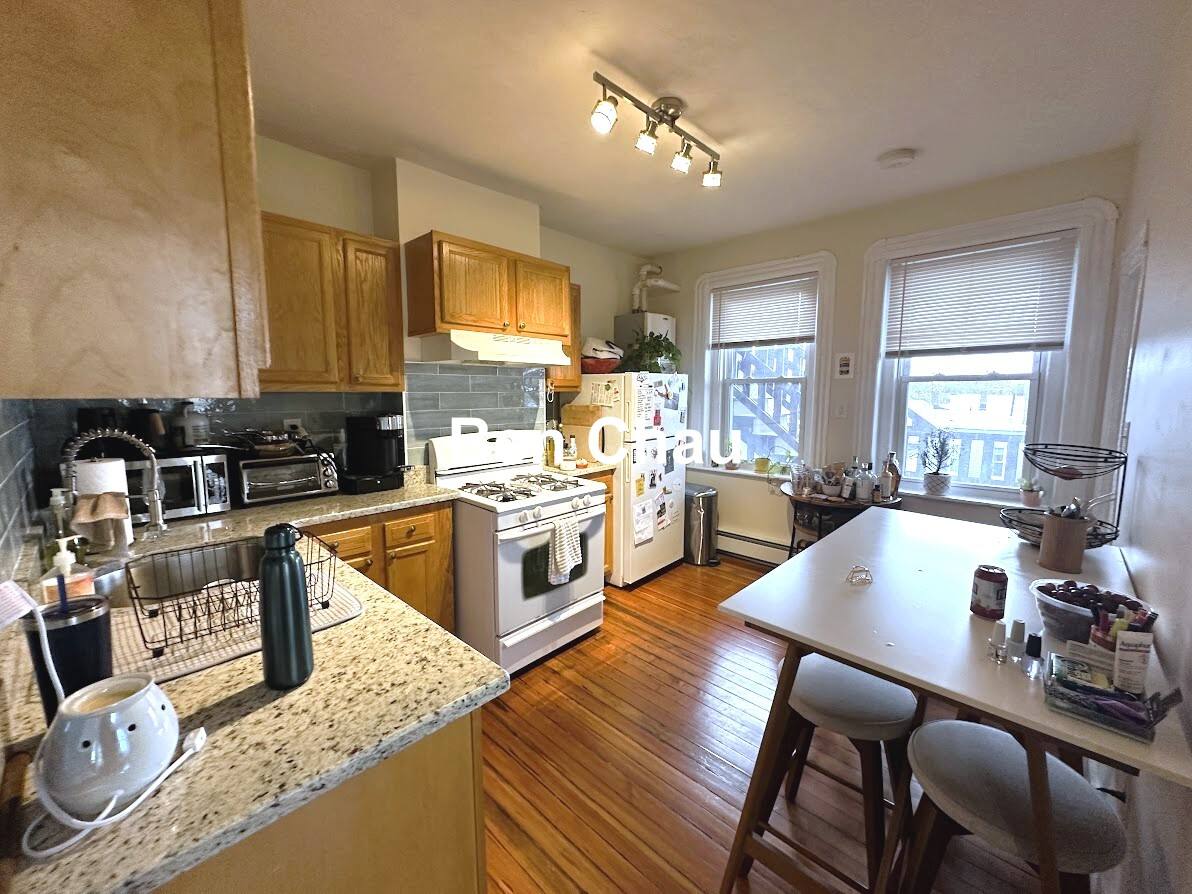 Apartment for rent at 1056 Cambridge St #4R, Cambridge, MA 02139