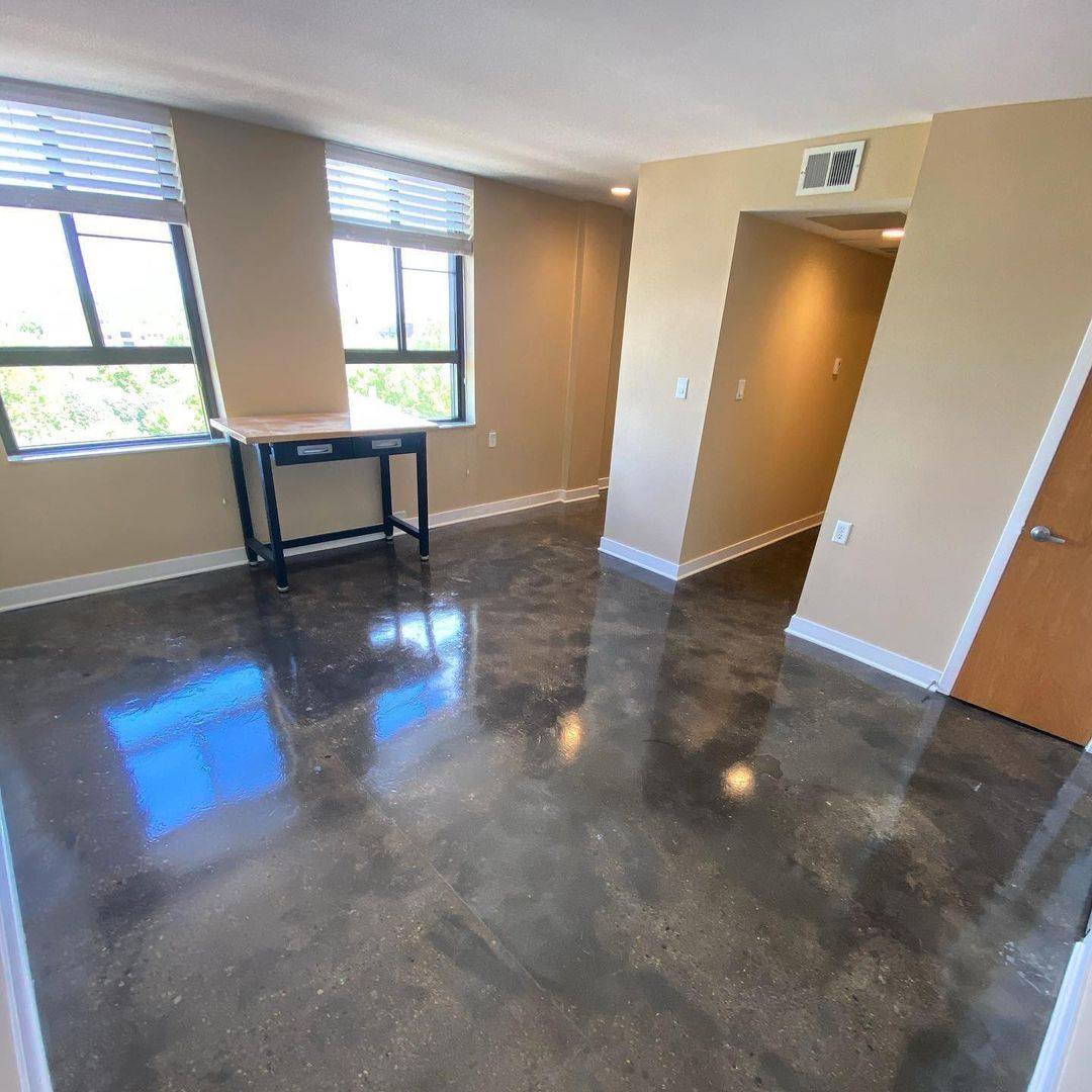 Apartment for rent at 615 Cherry St, Terre Haute, IN 47807