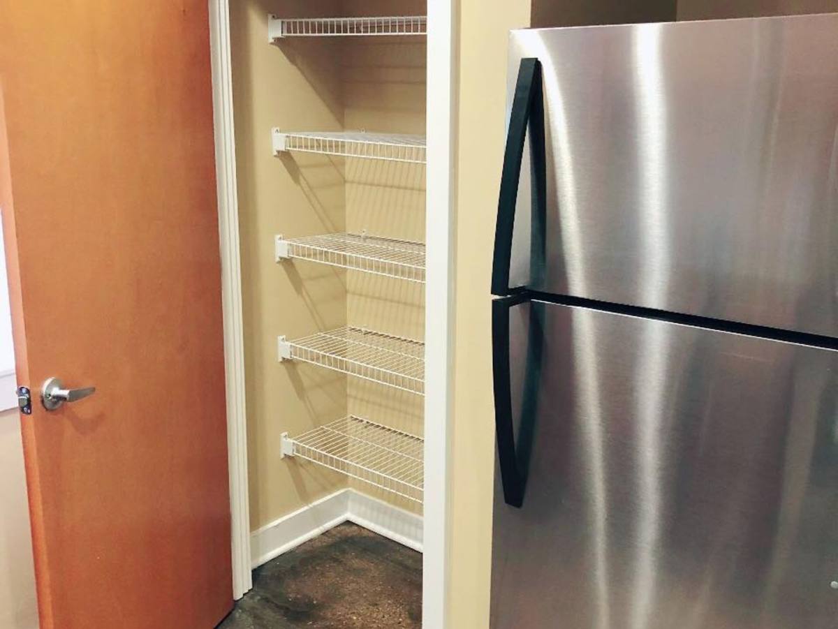 Apartment for rent at 615 Cherry St, Terre Haute, IN 47807