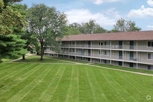Apartment for rent at 301 Executive Dr N, Newark, OH 43055