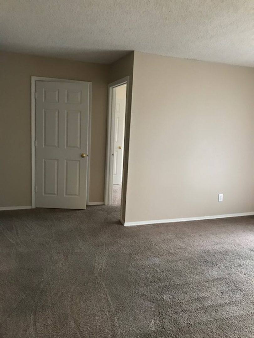 Apartment for rent at 2501 Erin Way, Paragould, AR 72450