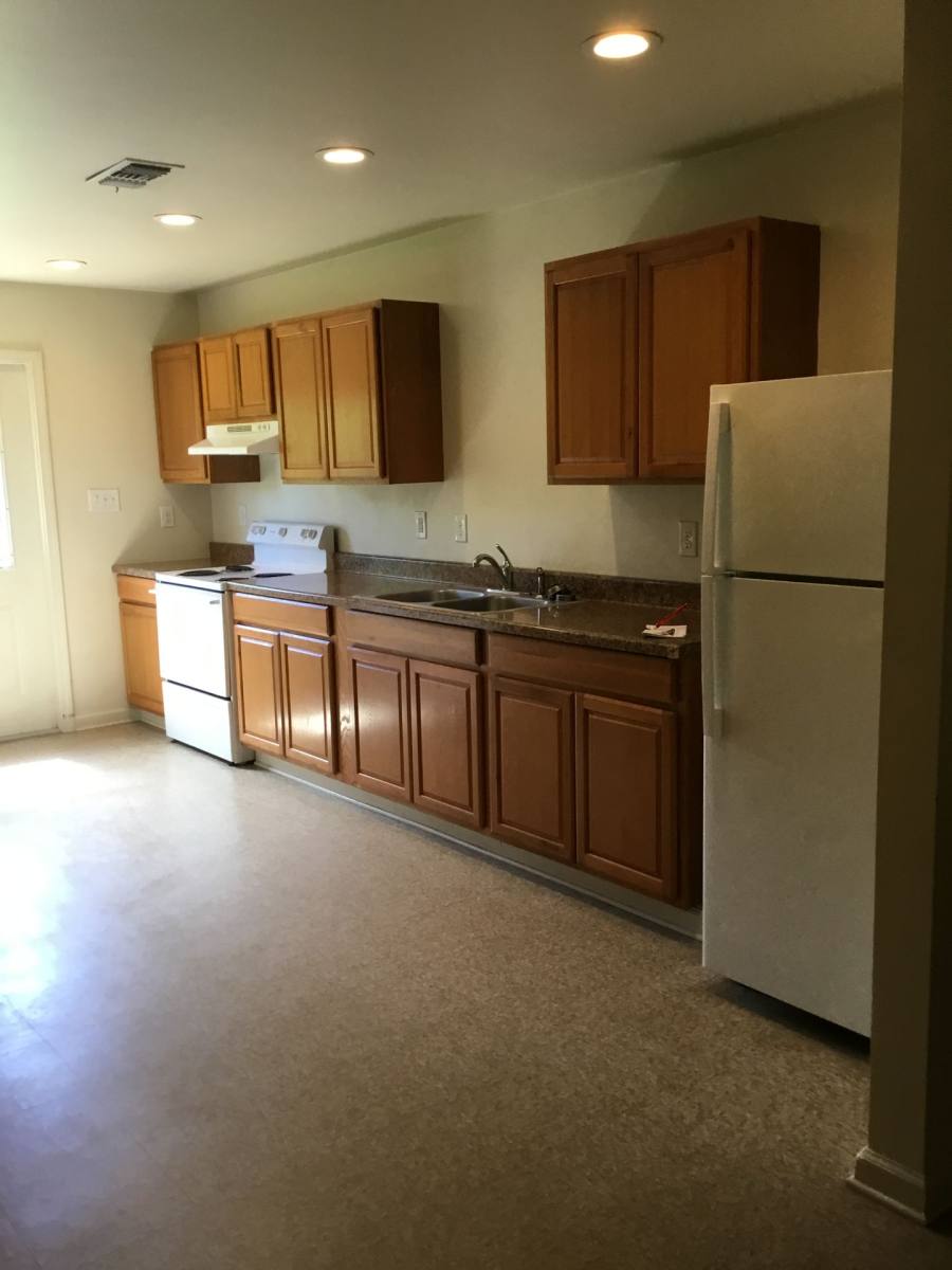 Apartment for rent at 1368 Pitkin Rd, Leesville, LA 71446