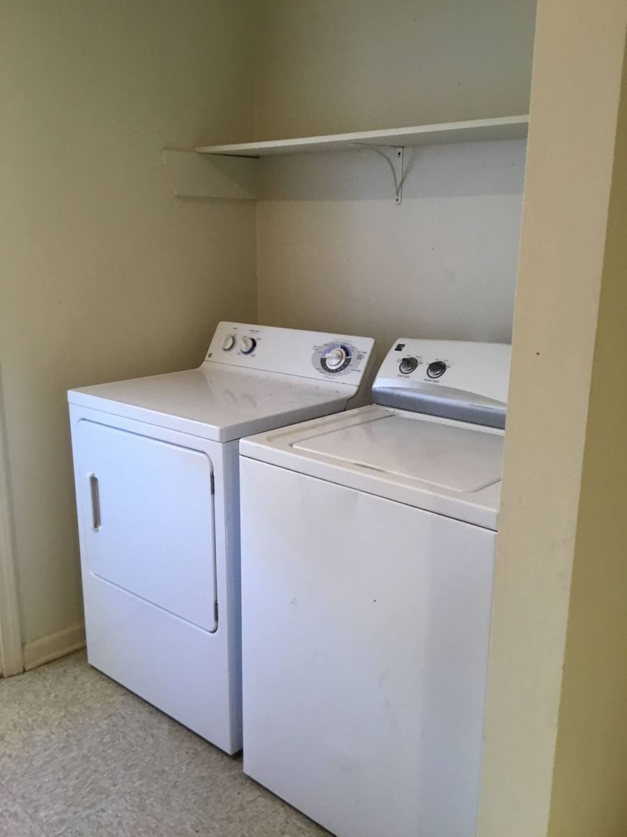 Apartment for rent at 1368 Pitkin Rd, Leesville, LA 71446
