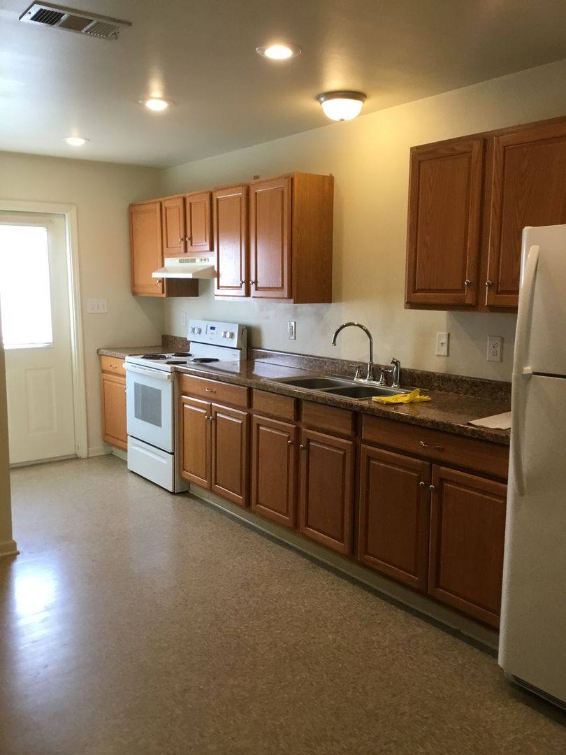 Apartment for rent at 1368 Pitkin Rd, Leesville, LA 71446