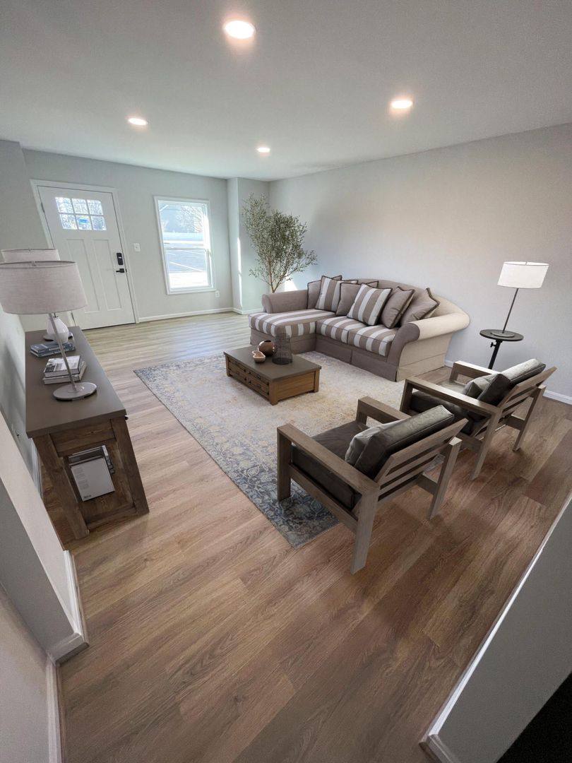 Apartment for rent at 17476 Piney Point Rd, Patuxent River, MD 20670