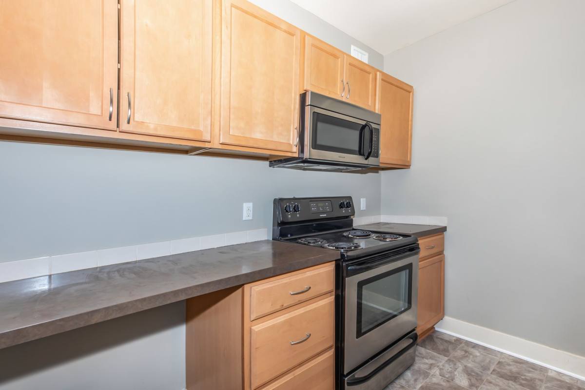 Apartment for rent at 3701-3709 Davenport St, Omaha, NE 68131