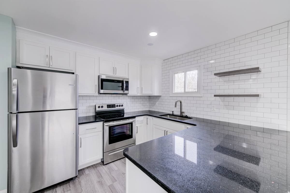 Apartment for rent at 13 Bancker Ave #5, Schenectady, NY 12302
