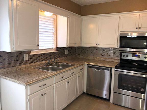 House for rent at 8808 Cedar Lane, Oklahoma City, OK 73110