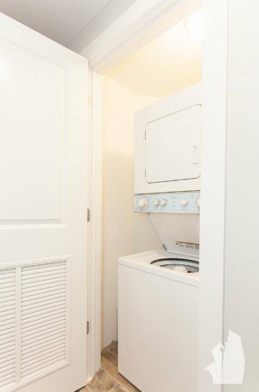 Apartment for rent at 2924 W Logan Blvd #1W, Chicago, IL 60647