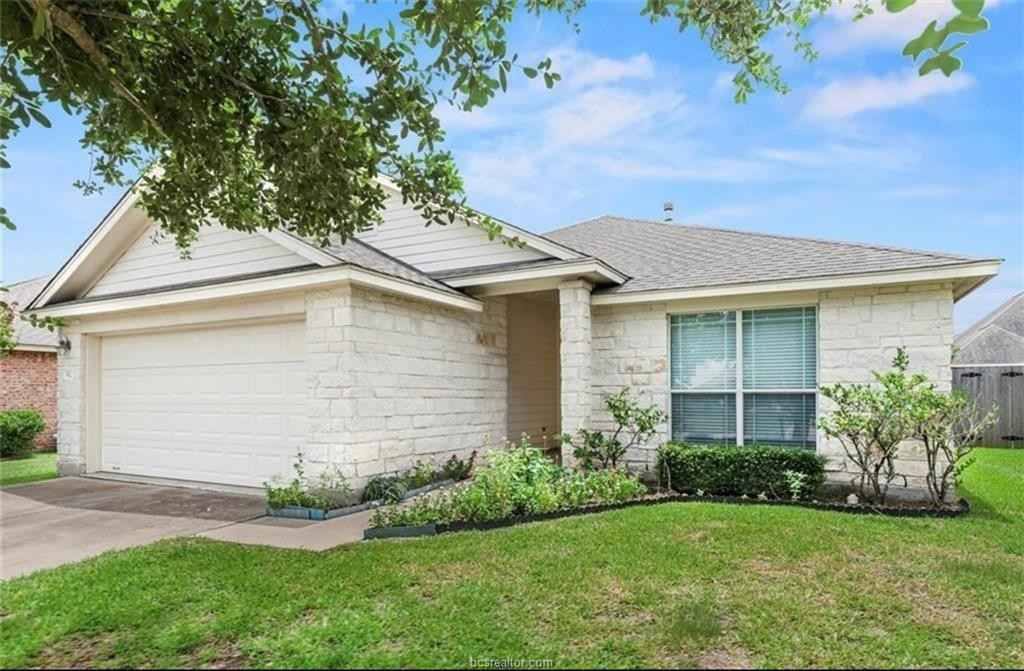 House for rent at 912 Whitewing Lane, College Station, TX 77845