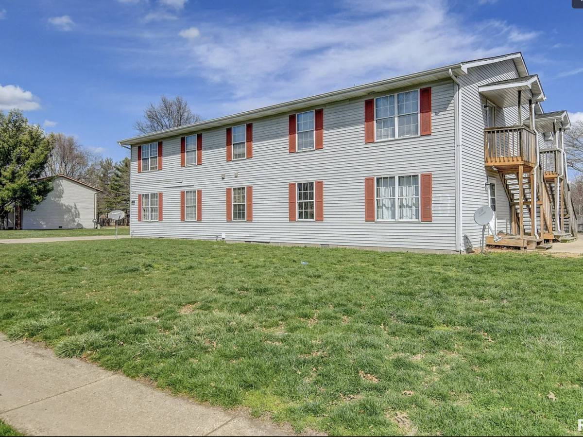 Apartment for rent at 3410 Gaines Mill Rd #G, Springfield, IL 62704