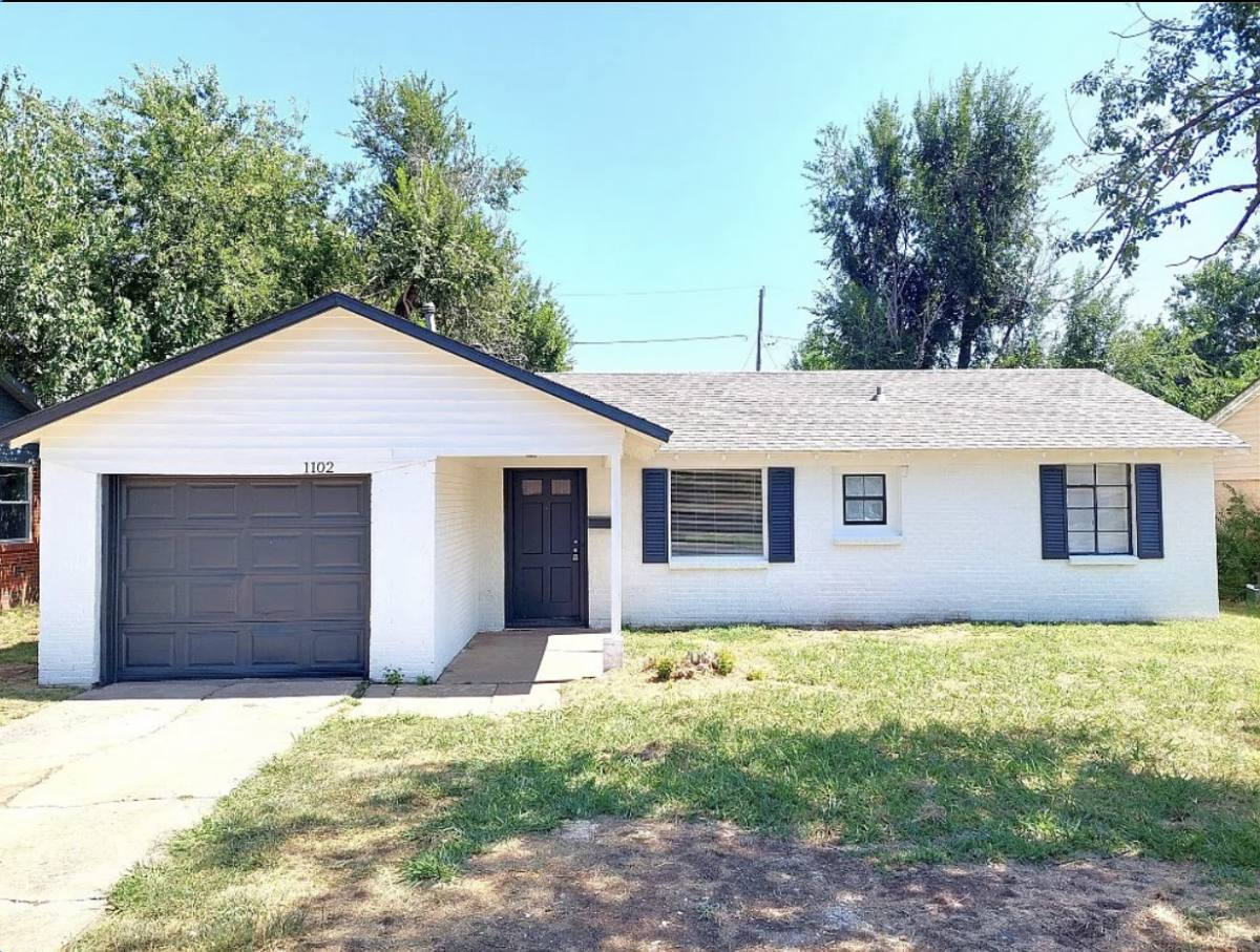 House for rent at 1102 Bell Dr, Oklahoma City, OK 73110