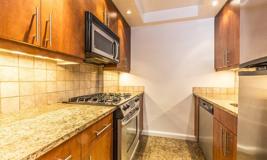 Apartment for rent at 320 W 58th St #8C, New York, NY 10019