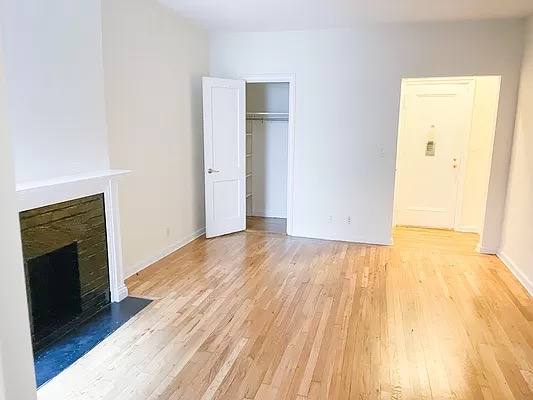 Apartment for rent at 158 E 84th St #1, New York, NY 10028
