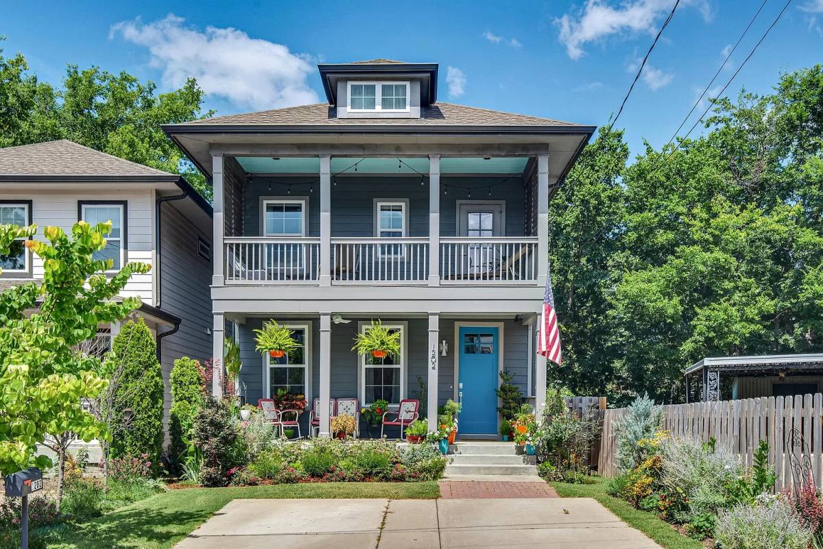 House for rent at 1202 Tremont Ave, Nashville, TN 37212