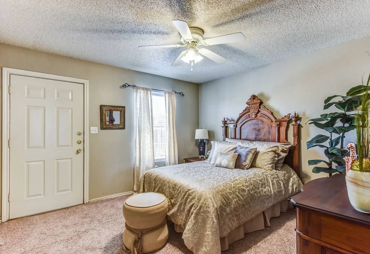 Apartment for rent at 2104 Lasalle Ave, Lubbock, TX 79407