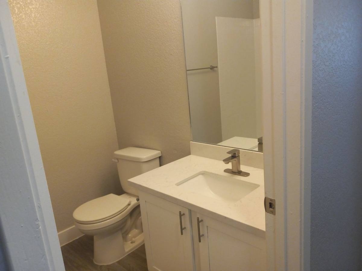 Apartment for rent at 4650 W Oakey, Las Vegas, NV 89102