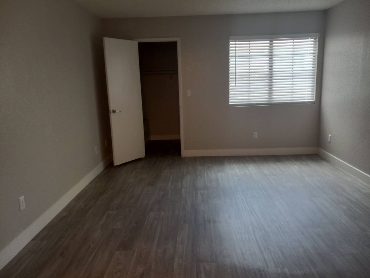 Apartment for rent at 4650 W Oakey, Las Vegas, NV 89102